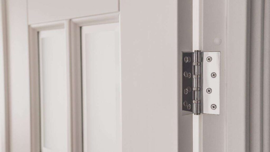 bisagra puerta exterior